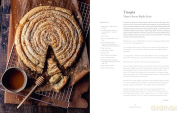 My Cypriot Table: Mediterranean Recipes for Gathering, Sharing, and Savoring - Irene Matys [KSIĄŻKA]