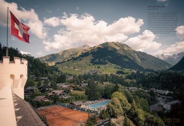 The Tennis Court: A Journey to Discover the World's Greatest Tennis Courts - Nick Pachelli [KSIĄŻKA]