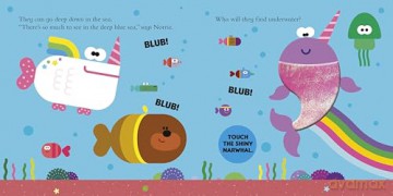 Hey Duggee: Unicorn Adventure: A Touch-and-Feel Playbook - Hey Duggee [KSIĄŻKA]