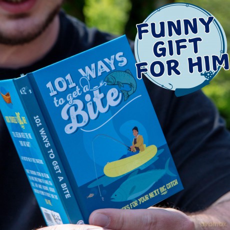 101 Ways To Get a Bite: Funny Fishing Gift Book - Bee Three Books [KSIĄŻKA]