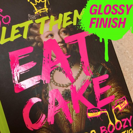 Let Them Eat Cake Recipe Book: 50 Boozy Cakes - Bee Three Books [KSIĄŻKA]