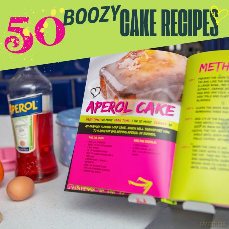 Let Them Eat Cake Recipe Book: 50 Boozy Cakes - Bee Three Books [KSIĄŻKA]