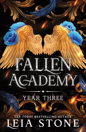 Fallen Academy Year Three: An Exciting YA Fantasy and Dark Academia Romance (Fallen Academy Book 3) - Leia Stone [KSIĄŻKA]