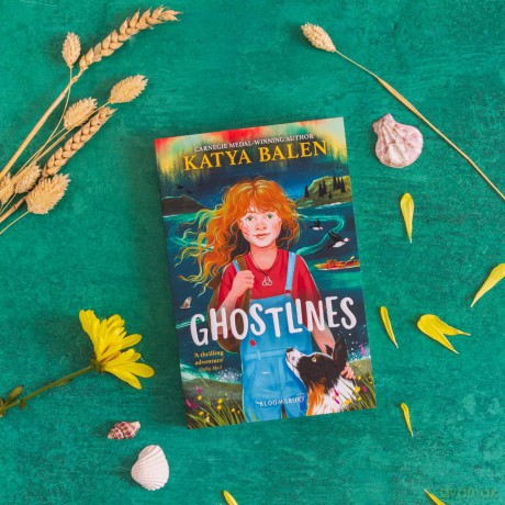 Ghostlines: A summer adventure to remember forever - Katya Balen [KSIĄŻKA]
