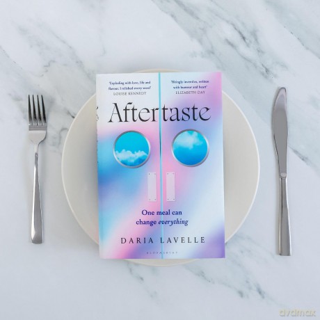 Aftertaste: Feast upon this year's most delicious debut novel: 'A fun romp through New York's food scene' Sunday Times - Daria Lavelle [KSIĄŻKA]