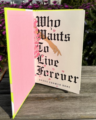 Who Wants to Live Forever: A BBC Radio 2 Book Club Pick - Hanna Thomas Uose [KSIĄŻKA]