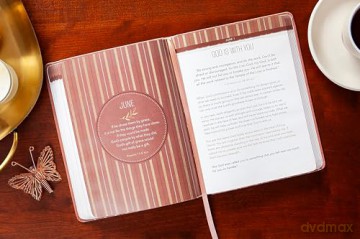 Amazing Grace: 365 Daily Devotions [KSIĄŻKA]