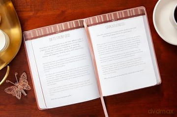 Amazing Grace: 365 Daily Devotions [KSIĄŻKA]