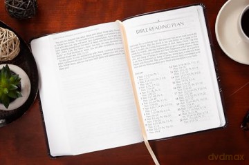 The Passion Translation New Testament (2020 Edition) Giant Print Indigo: With Psalms, Proverbs and Song of Songs - Brian Simmons [KSIĄŻKA]