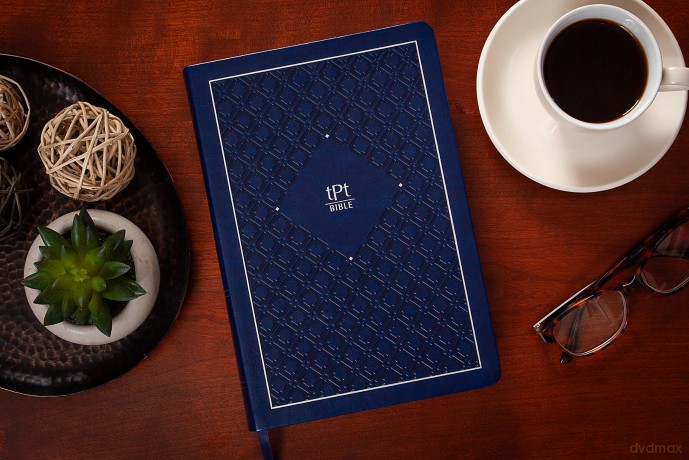 The Passion Translation New Testament (2020 Edition) Giant Print Indigo: With Psalms, Proverbs and Song of Songs - Brian Simmons [KSIĄŻKA]