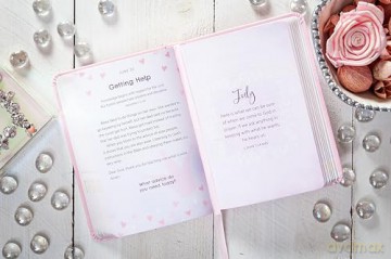 You're My Girl: 365 Daily Devotions [KSIĄŻKA]