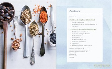 The Low Cholesterol Cookbook and Action Plan: 4 Weeks to Cut Cholesterol and Improve Heart Health - Karen Swanson [KSIĄŻKA]