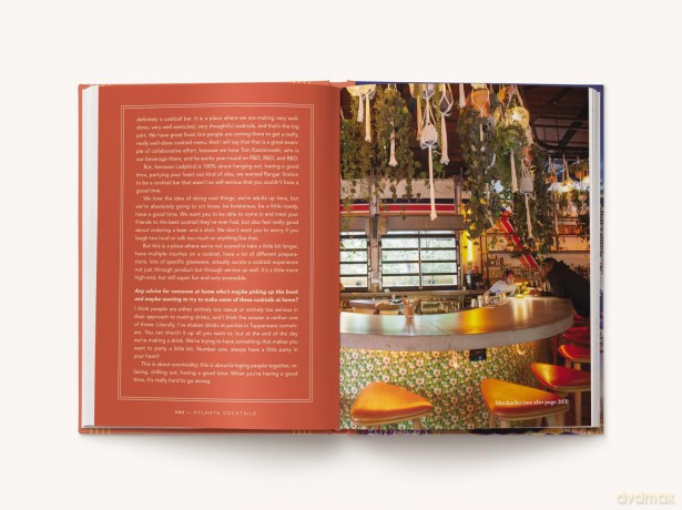 Atlanta Cocktails: An Elegant Collection of Over 100 Recipes Inspired by Georgia's Capital (City Cocktails) - Trisha Pintavorn [KSIĄŻKA]