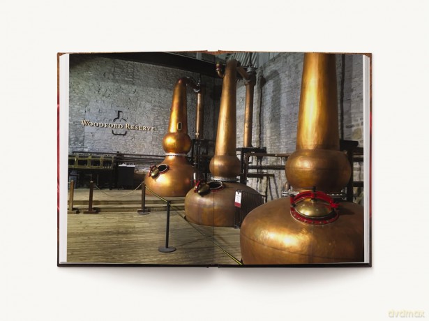 Whiskey Stories: The True Spirit Behind the Labels - Richard Thomas [KSIĄŻKA]