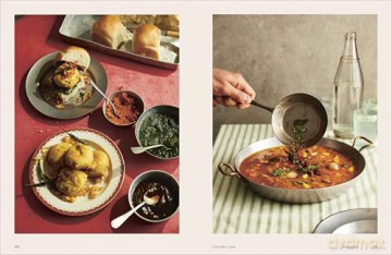 Naturally Vegan: Delicious Recipes from Around the World That Just Happen to Be Plant-based - Julius Fiedler [KSIĄŻKA]