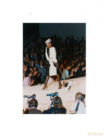 Yves Saint Laurent and his Dogs: Amigos Forever: 2 - Martin Bethenod [KSIĄŻKA]