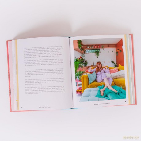 Small Space, Big Living: Interior design to make every inch count - Sofie Hepworth [KSIĄŻKA]