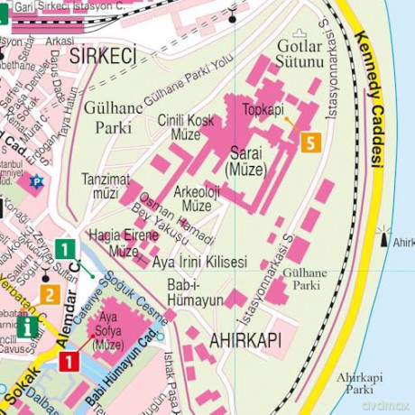 Istanbul City Map: 1:10,000 scale - Freytag and Berndt [KSIĄŻKA]