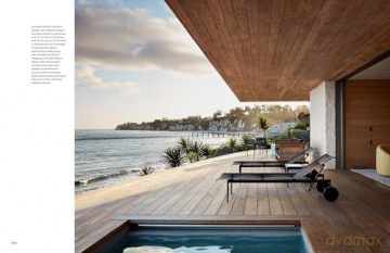 California Coastal: Seaside Living from Sea Ranch to San Diego - Chase Reynolds Ewald [KSIĄŻKA]