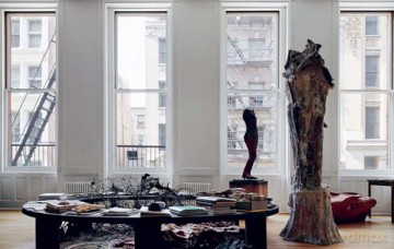 Art in Residence: Collected Objects and the Architectural Homes They Live In - Nicole England [KSIĄŻKA]