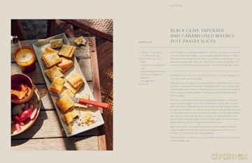 At Home in Provence: Recipes and Stories from Life in the South of France - Jeany Cronk [KSIĄŻKA]