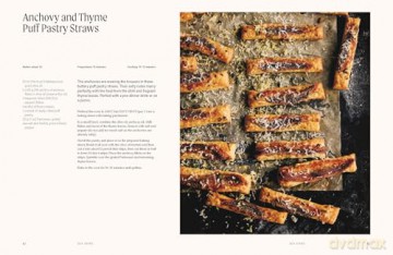 Home Shores: 100 Simple Fish Recipes to Cook at Home - Emily Scott [KSIĄŻKA]