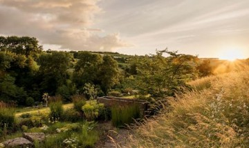 Wonderlands: British Garden Designers at Home - Clare Coulson [KSIĄŻKA]