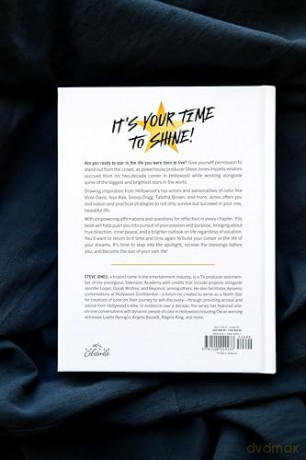 Hollywood Confidential: 12 Secrets to Becoming the Star of Your Own Life - Steve Jones [KSIĄŻKA]