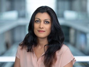 Taken As Red: The 'must-read' first account of Labour's ascent to power and time in government, as revealed by those involved - Anushka Asthana [KSIĄŻKA]
