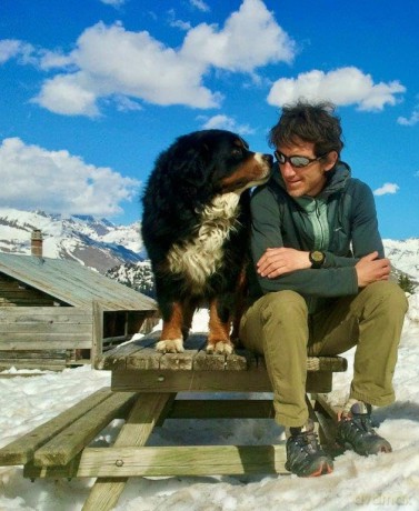 Ubac and Me: A Life of Love and Adventure With a French Mountain Dog - Cédric Sapin-Defour [KSIĄŻKA]