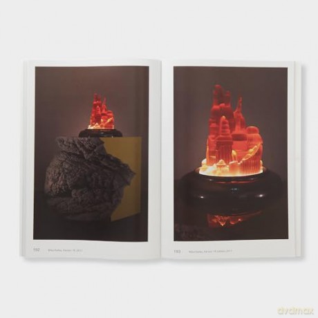 Nonmemory: Mike Kelley with Kelly Akashi, Meriem Bennani, Beatriz Cortez, Raúl de Nieves, Olivia Erlanger, Lauren Halsey, Max Hooper Schneider - Jay Ezra Nayssan [KSIĄŻKA]