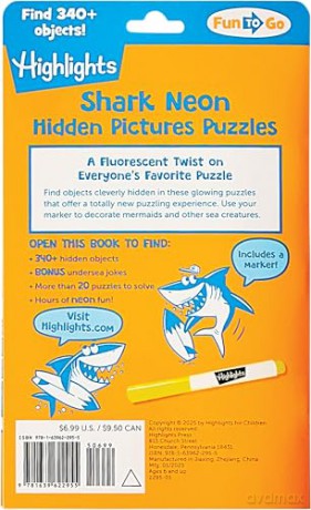 Neon Shark Hidden Pictures Puzzles (Highlights Fun to Go): Fun Seek-And-Find Kids Activity Book for Ages 69 with Over 300 Hidden Objects and Bonus Gel Marker for On-The-Go Play - Highlights [KSIĄŻKA]