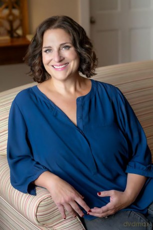 The Griffin Sisters' Greatest Hits: A heart-warming nostalgic beach read, new for 2025 and perfect for fans of Daisy Jones and the Six! - Jennifer Weiner [KSIĄŻKA]