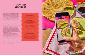 You'll Love This: Bring TikTok's most viral recipes to your kitchen for 2025 with this deliciously simple, seriously addictive new cookbook - Saskia Sidey [KSIĄŻKA]