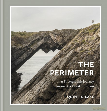 The Perimeter: A Photographic Journey around the Coast of Britain - Quintin Lake [KSIĄŻKA]