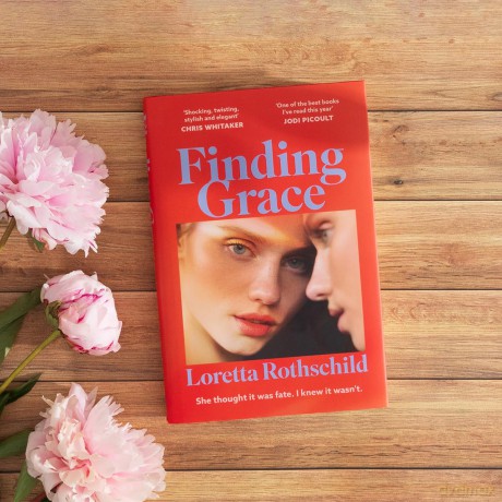 Finding Grace - Loretta Rothschild [KSIĄŻKA]