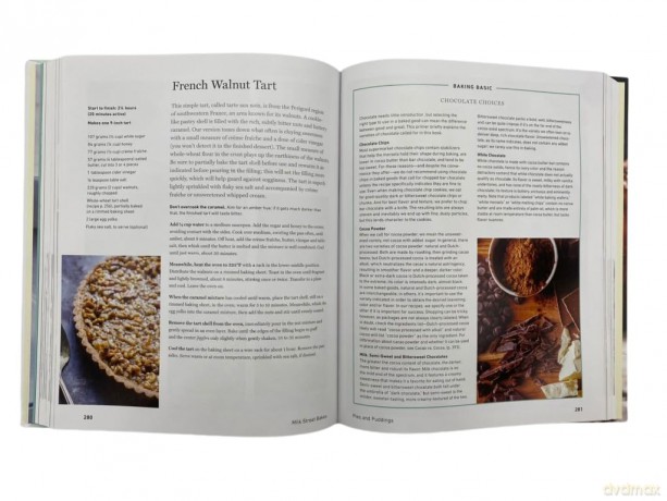 Milk Street Bakes: A Baking Book with 200 Sweet and Savory Recipes - Christopher Kimball [KSIĄŻKA]