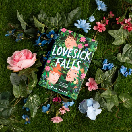 Lovesick Falls - Julia Drake [KSIĄŻKA]