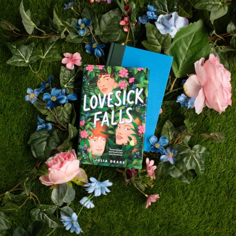 Lovesick Falls - Julia Drake [KSIĄŻKA]