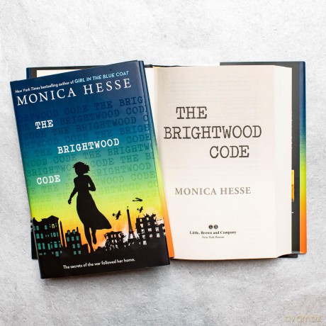 The Brightwood Code - Monica Hesse [KSIĄŻKA]