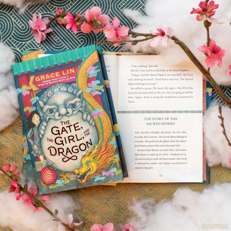 The Gate, the Girl, and the Dragon (Deluxe Limited Edition) - Grace Lin [KSIĄŻKA]