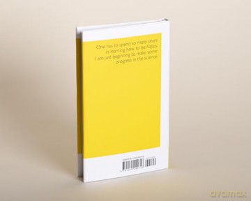 Finding Happiness: Classic Wisdom for Modern Minds - Zachary Seager [KSIĄŻKA]