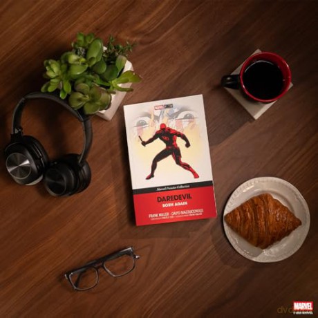 Daredevil: Born Again (Marvel Premier Collection): 1 - Frank Miller [KSIĄŻKA]