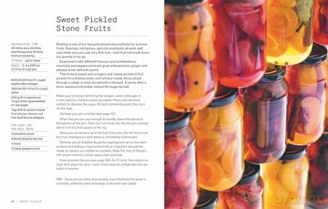 Pocket Pickler: Essential recipes for pickles, chutneys, relishes and more - Alex Elliott-Howery [KSIĄŻKA]