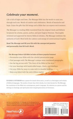 The Message Deluxe Gift Bible, Dark Brown Gold: The Bible in Contemporary Language - Eugene Peterson [KSIĄŻKA]
