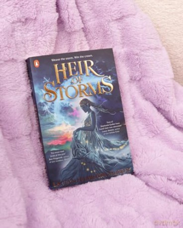 Heir of Storms: The epic new YA fantasy romance: 1 (Storm Weaver, 1) - Lauryn Hamilton Murray [KSIĄŻKA]