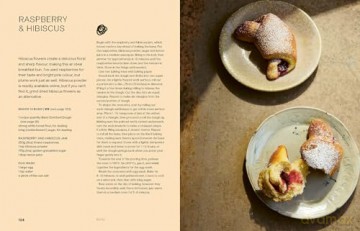 BUNS: Sweet and Simple Bakes - Louise Hurst [KSIĄŻKA]