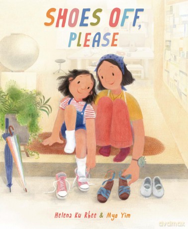 Shoes Off, Please - Helena Ku Rhee [KSIĄŻKA]