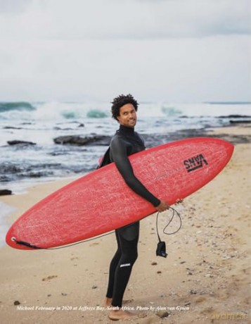 Surfer Stories: 12 Untold Stories by 12 Writers about 12 of the World's Greatest Surfers - Claudia Lebenthal [KSIĄŻKA]