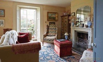 English Houses: Inspirational Interiors from City Apartments to Country Manor Houses - Ben Pentreath [KSIĄŻKA]
